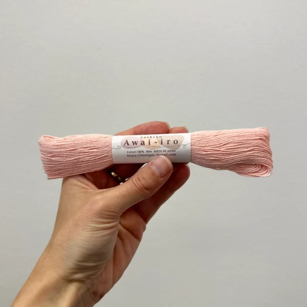 Olympus Sashiko Garn, Awai-iro, A11, Shell Pink